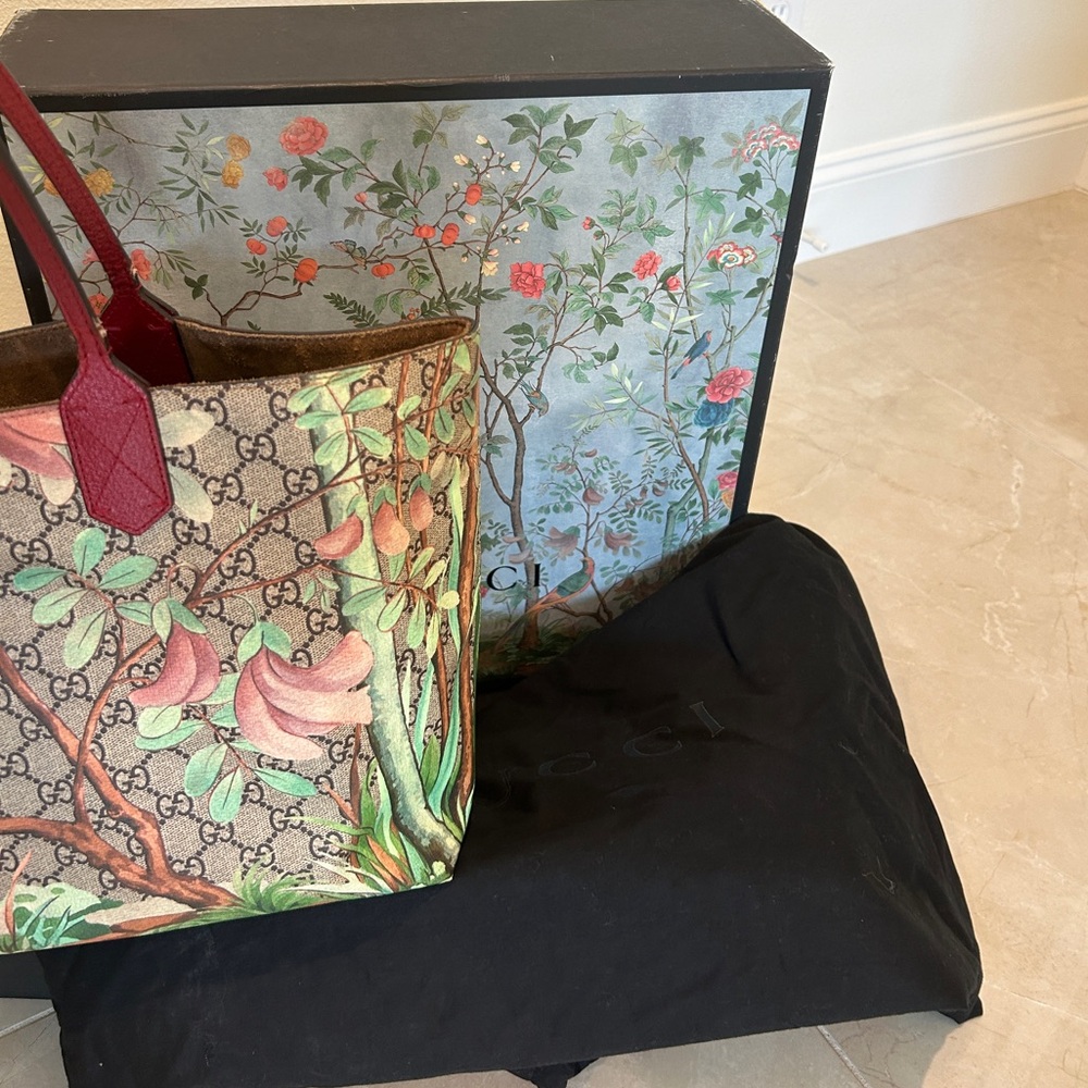 Gucci Tian limited edition Tote - Picture 2 of 16